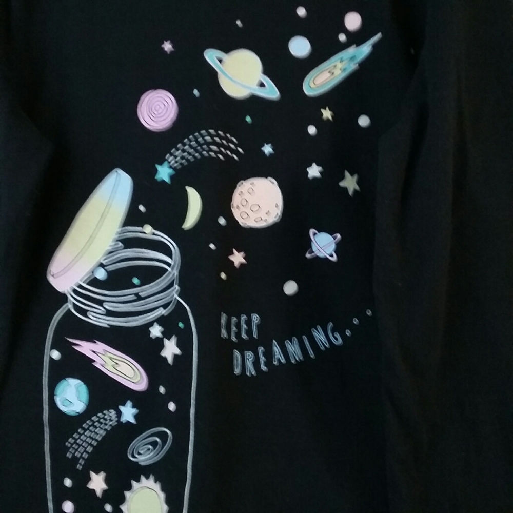 3/$20 Space 🌌 L 10 - 12 Girls Long-sleeve Top Dream Tee